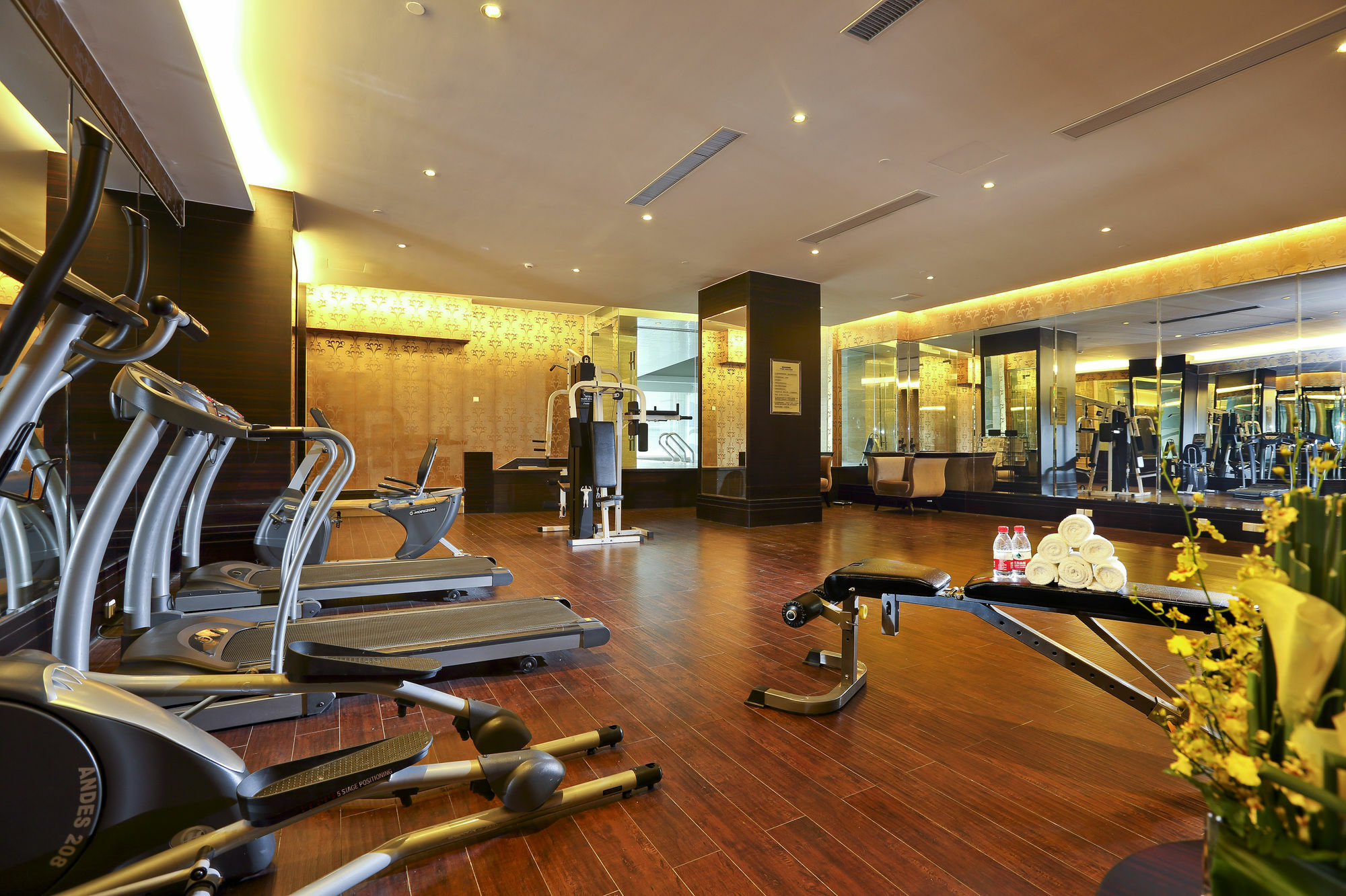 Jiande Peninsula Kai Hao Hotel Chun'an Екстериор снимка